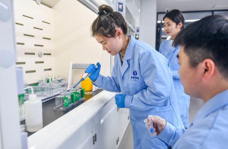 生物技术研发：生命科学的新篇章